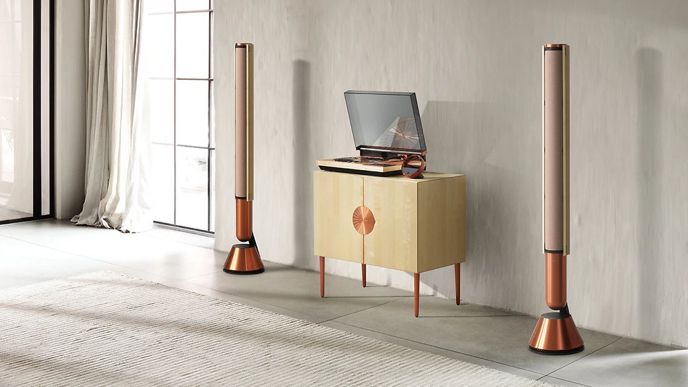 BANG & OLUFSEN ПРЕДСТАВЛЯЕТ АУДИОСИСТЕМУ BEOSYSTEM 72-73 NORDIC DAWN SOUND SYSTEM